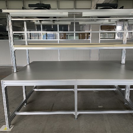 鋁型材雙邊工作臺(tái)電源線組裝生產(chǎn)線工作桌車間包裝臺(tái)流水線操作臺(tái)
